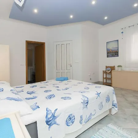 Brajki-three Bedroom With Balcony And Sea View Apartmán Stanici