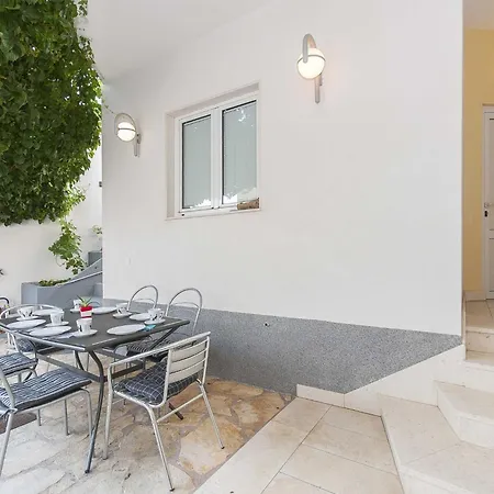 Brajki-three Bedroom With Balcony And Sea View