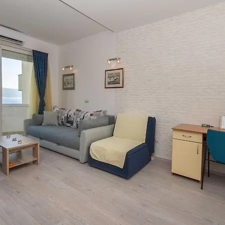 Brajki-three Bedroom With Balcony And Sea View Apartmán Stanici